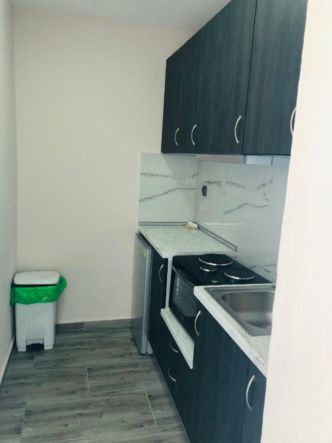 Angela Apartments & Studio Фанаріон Екстер'єр фото