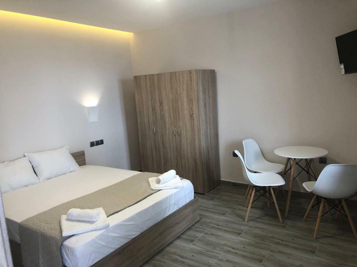 Angela Apartments & Studio Фанаріон Екстер'єр фото